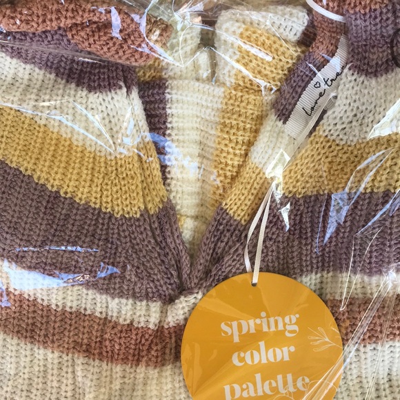 Love Tree knit open-crossback fall sweater - Picture 8 of 8